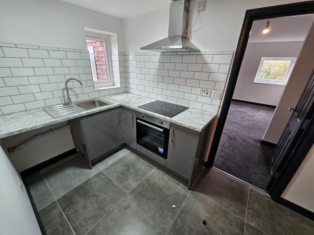 Additional image 2 of Worlds End Lane, Quinton