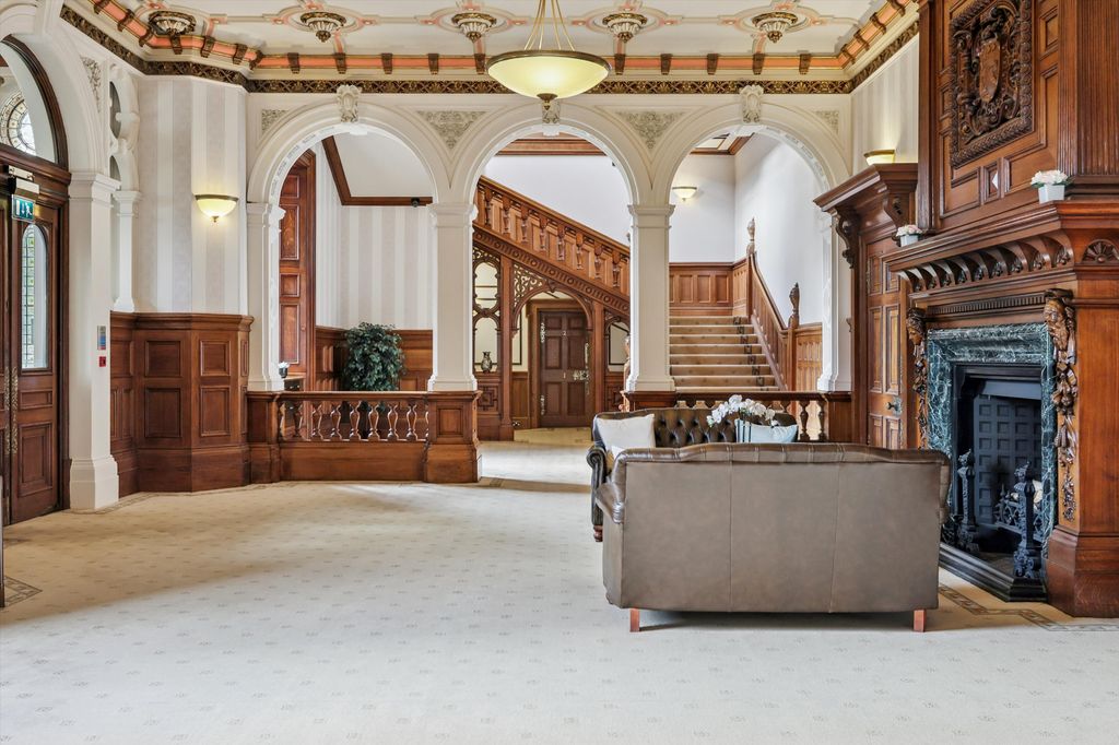 Additional image 21 of 3 bed flat to rentThe Mansion, Cobham Park, Cobham, Surrey KT11