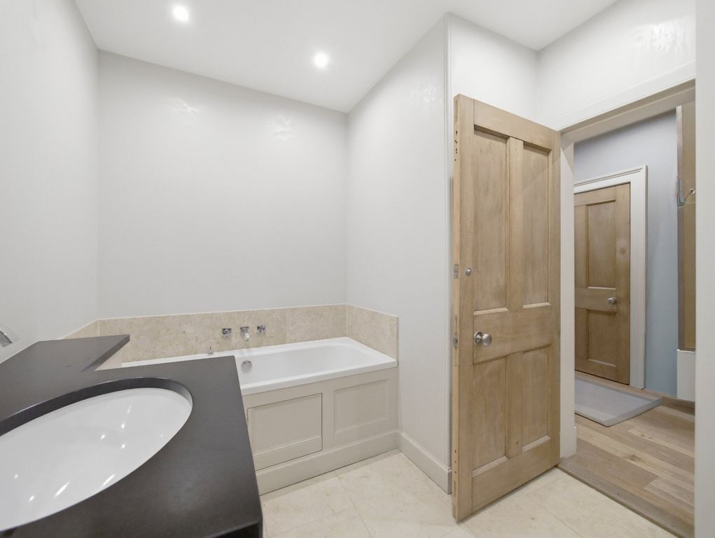 Additional image 60 of 6 bed town house to rentAnn Street, Edinburgh EH4