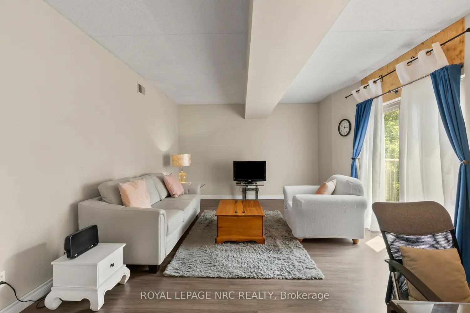 Additional image 8 of 4872 Valley Way 203