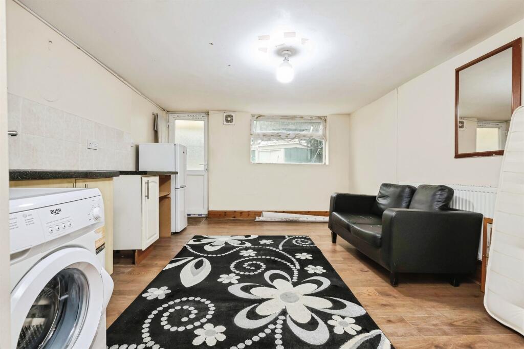 Additional image 4 of Gospel Farm Road, Birmingham