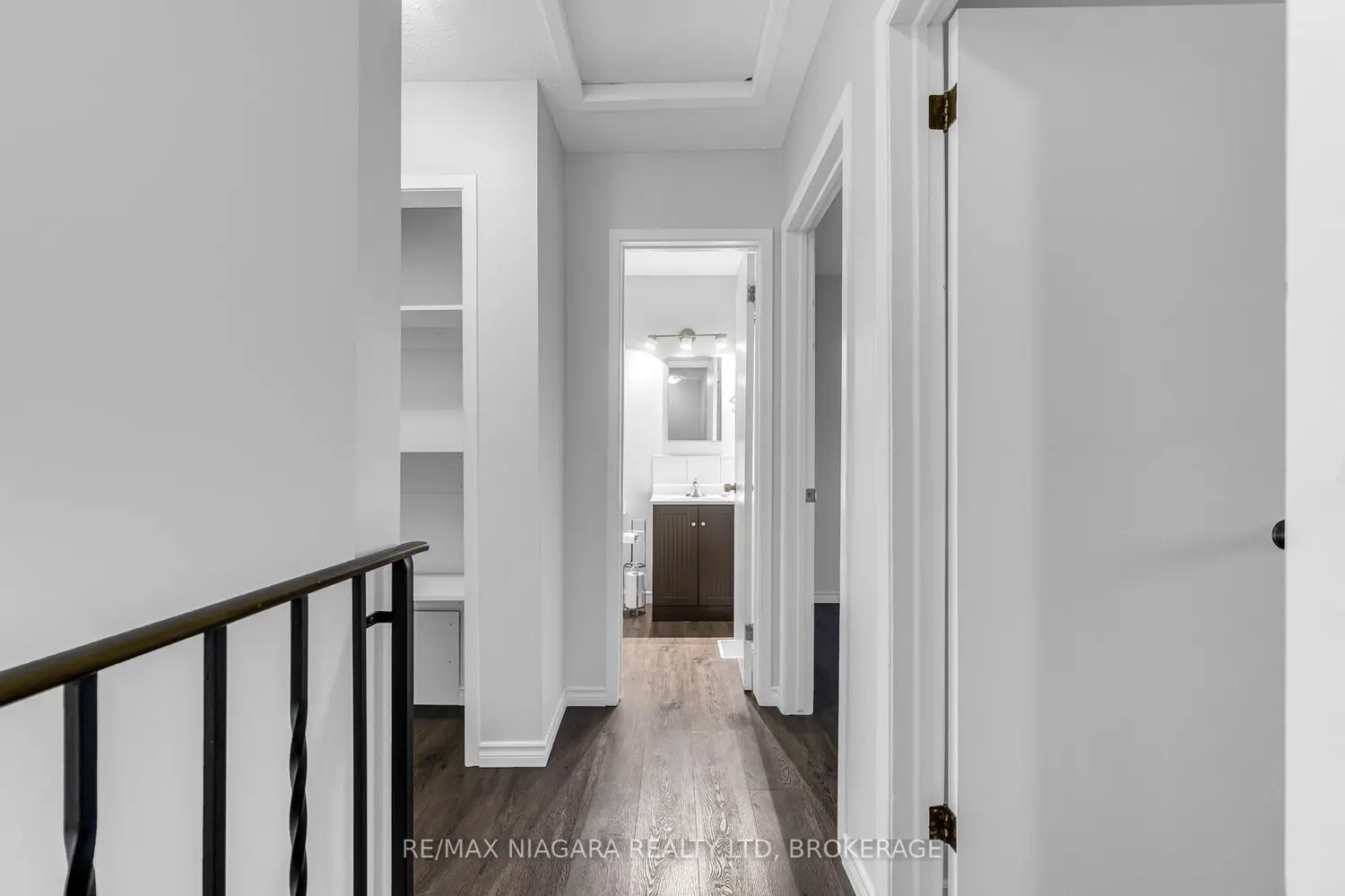 Additional image 11 of 100 Brownleigh Avenue 244