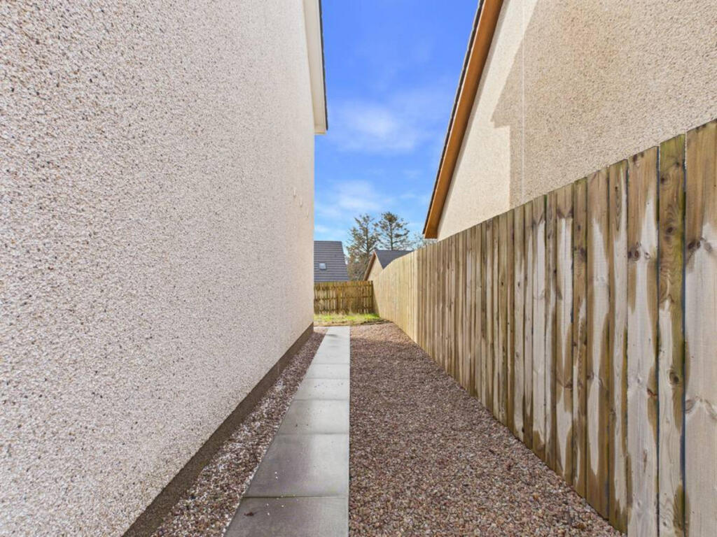 Additional image 11 of Hilton Avenue, Banff, AB45