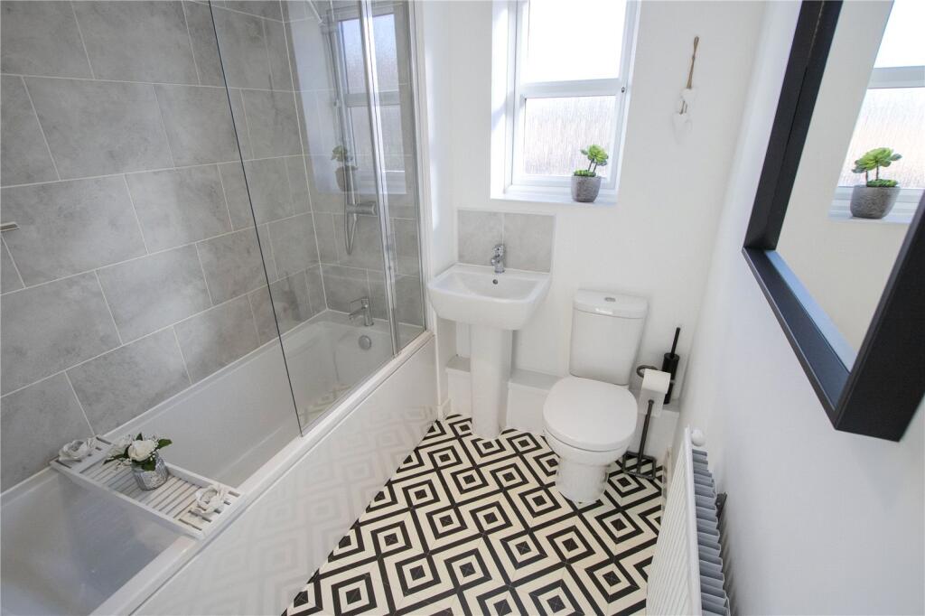 Additional image 11 of Escelie Way, Birmingham, West Midlands, B29