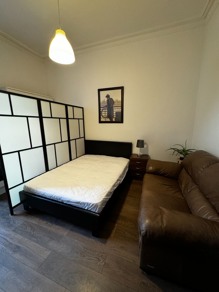Additional image 6 of Bedsit, Sauchiehall Street, G2, N1 7GU