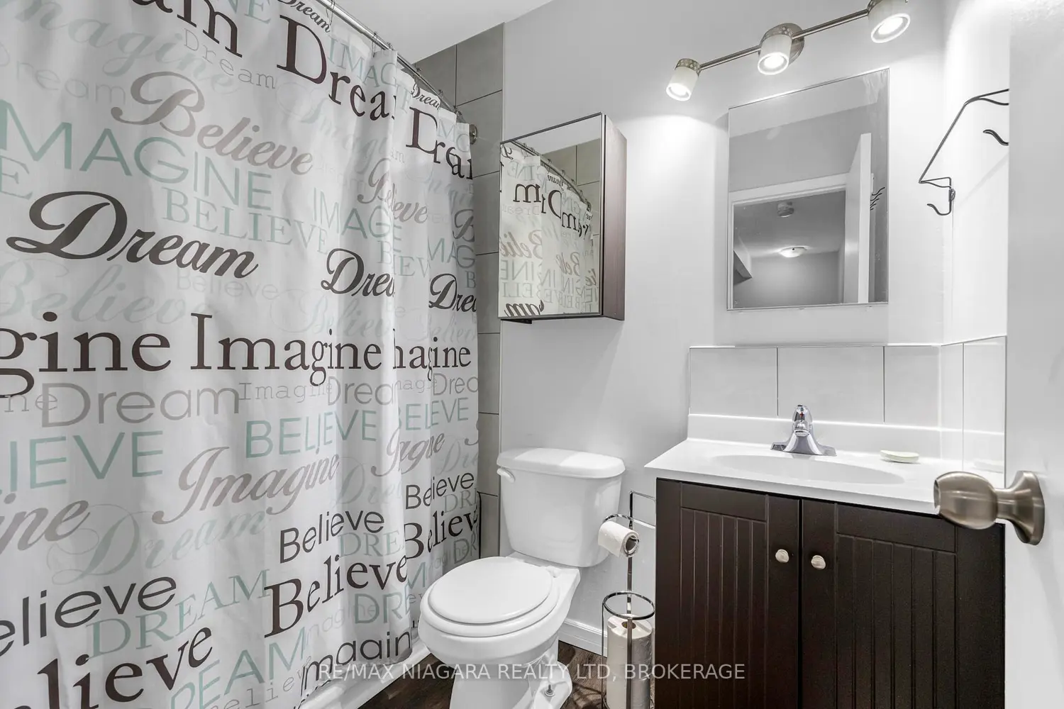 Additional image 12 of 100 Brownleigh Avenue 244