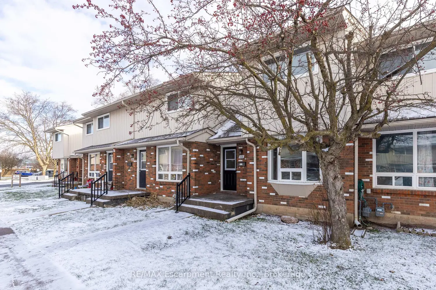 Additional image 2 of 100 Brownleigh Avenue 288