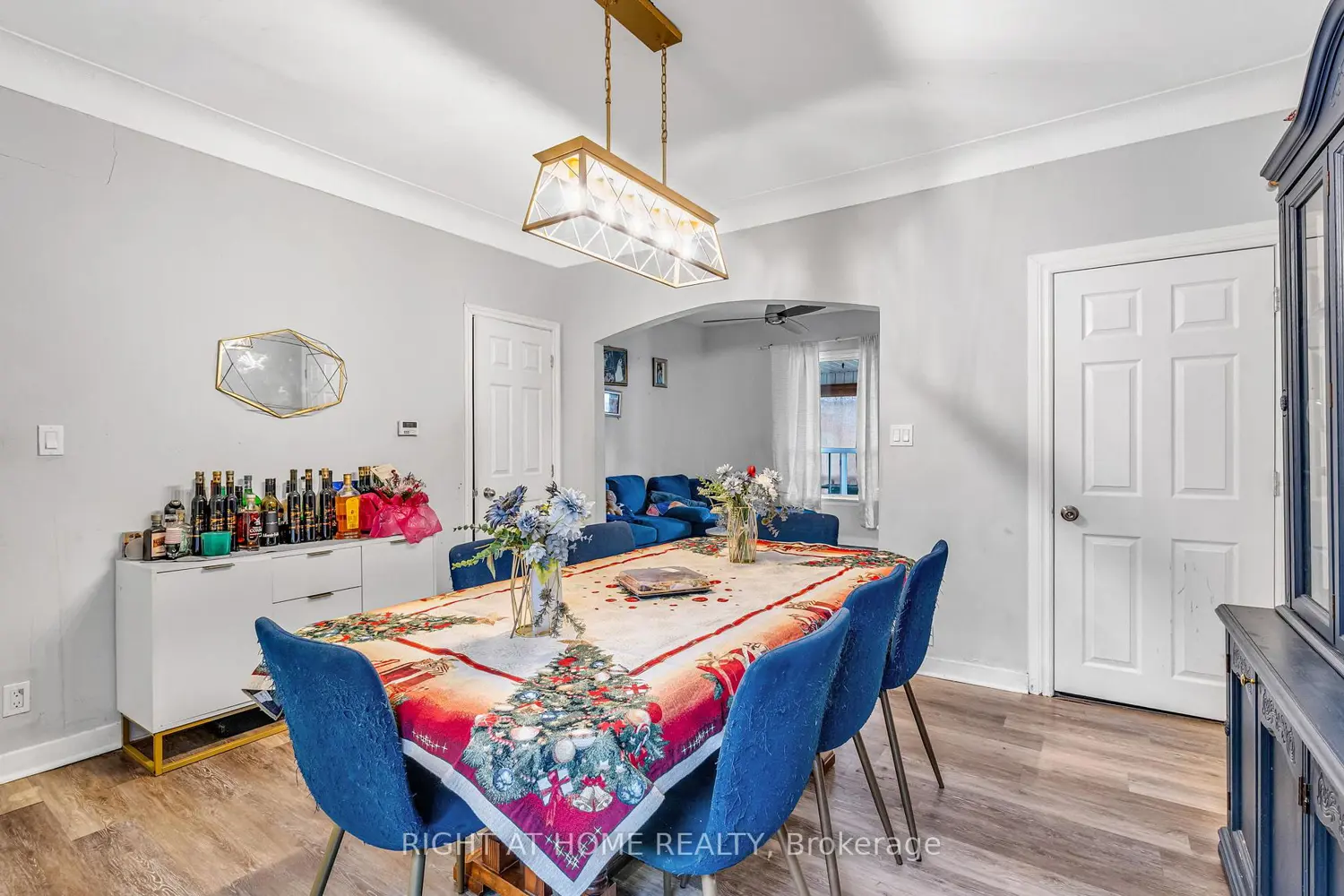 Additional image 2 of 207 Lottridge Street