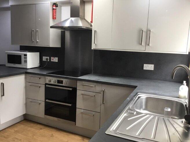 Additional image 5 of Heeley Road