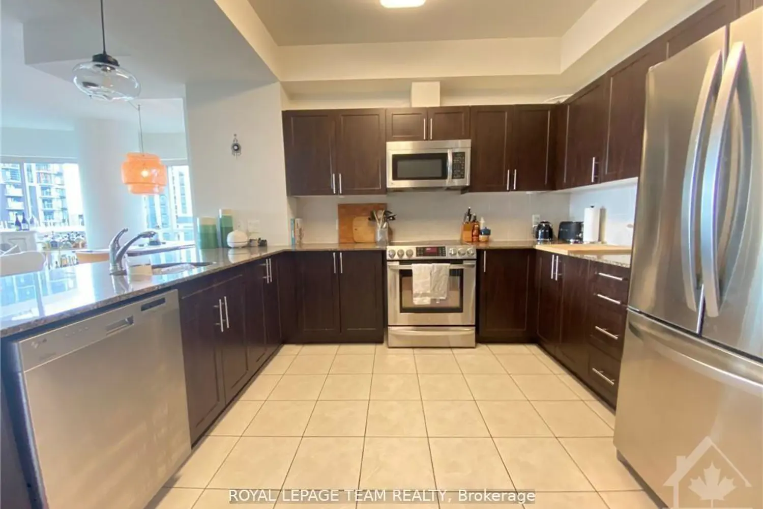 234 Rideau Street 2204 photo 4