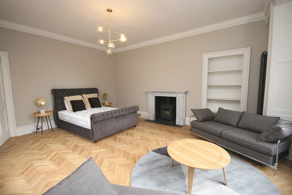 Additional image 9 of 6 bed detached house to rentLauriston Farm Road, Edinburgh EH4