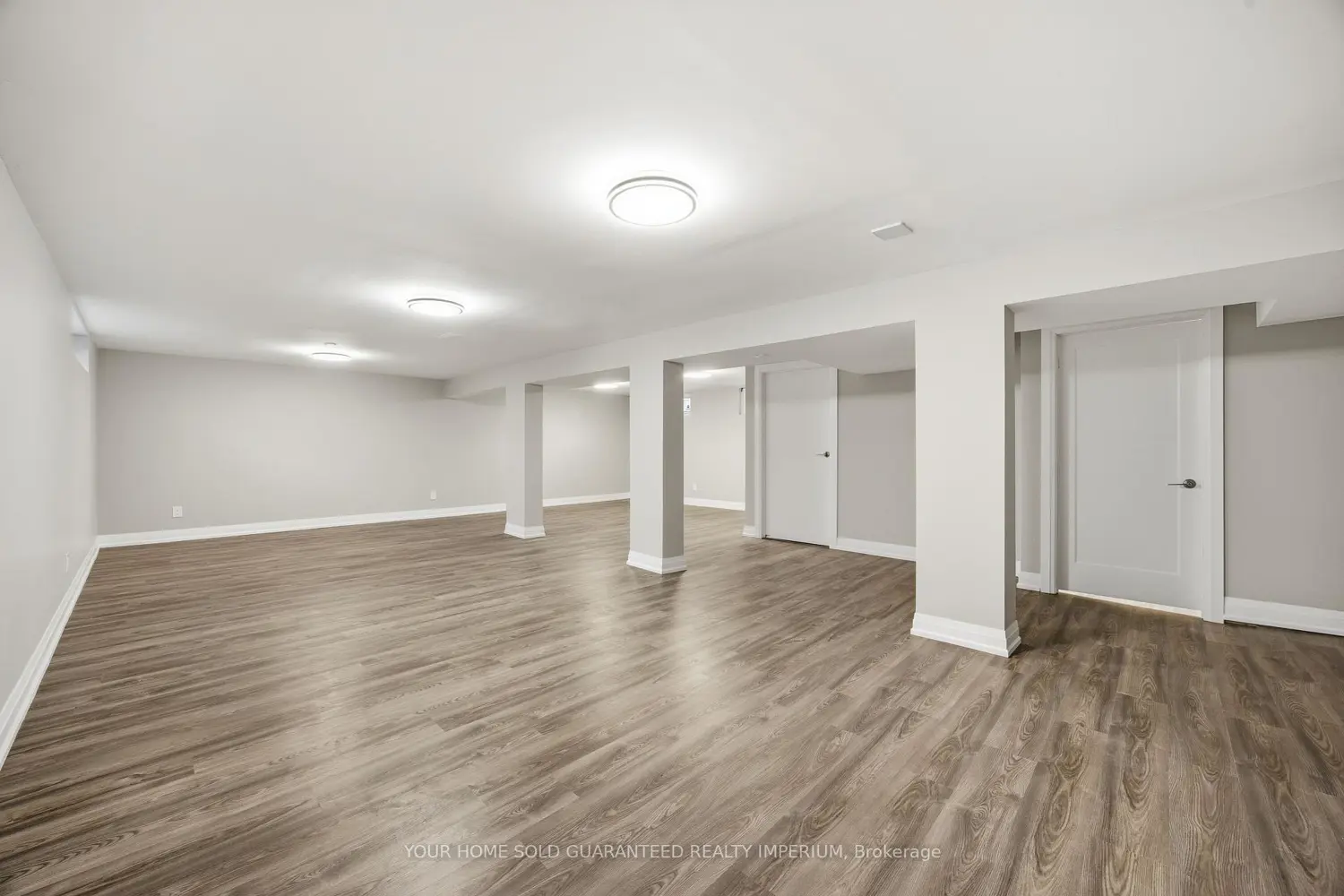 Additional image 11 of 752 Glenforest Street