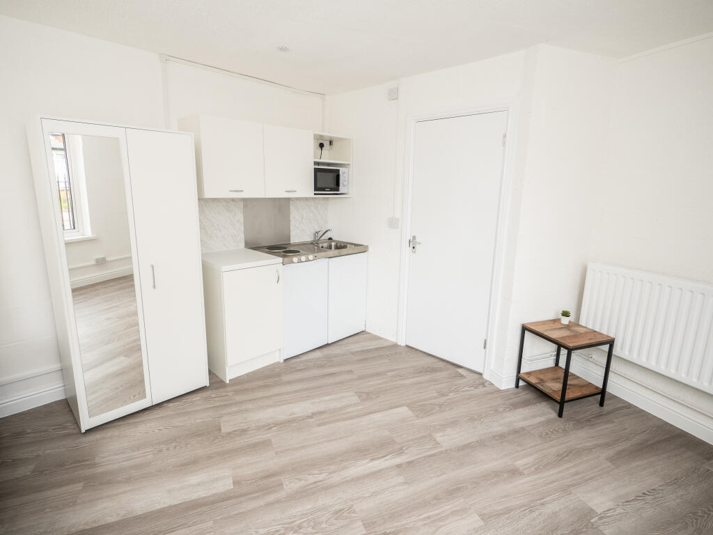 Additional image 9 of Raddlebarn Court, Selly Oak, West Midlands, B29