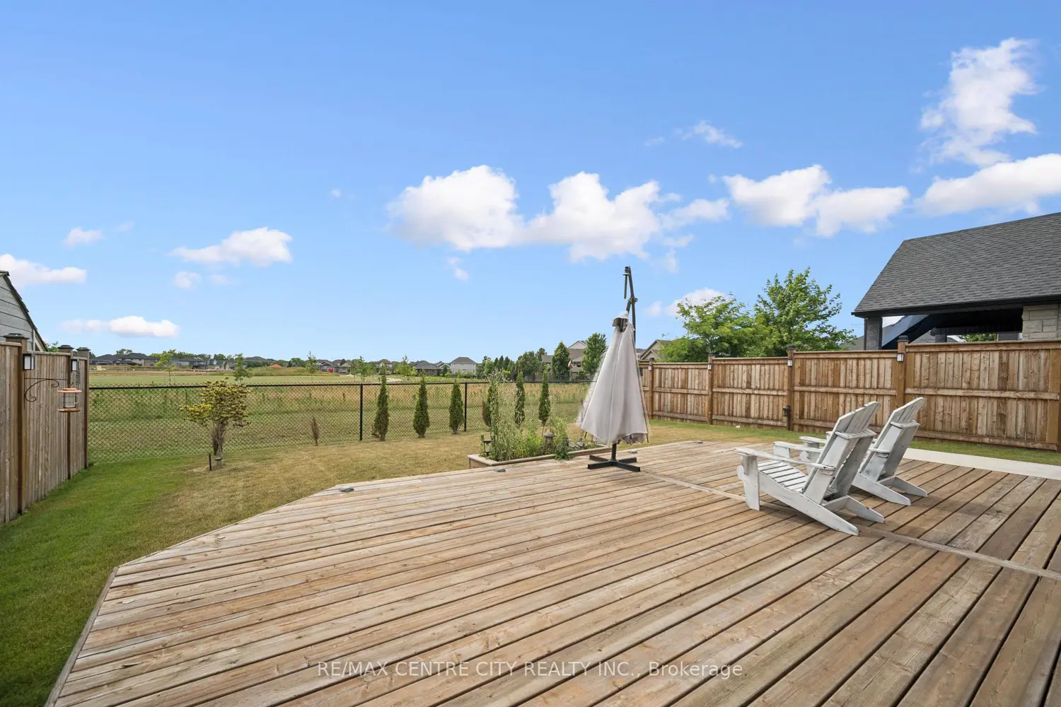 Additional image 15 of 24 Oakmont Street