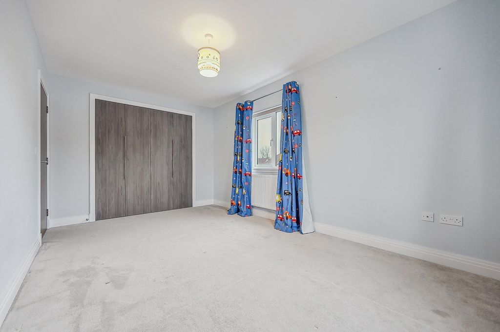 Additional image 26 of 5 bed detached house to rentDalgleish Drive, Bearsden, Glasgow G61