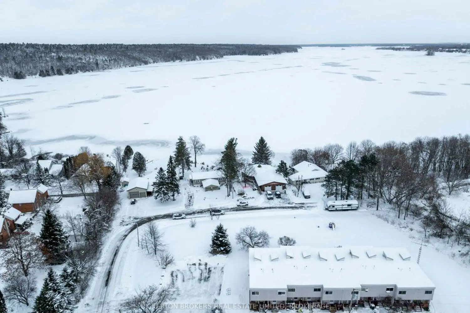 Additional image 5 of 4 Lakeview Drive