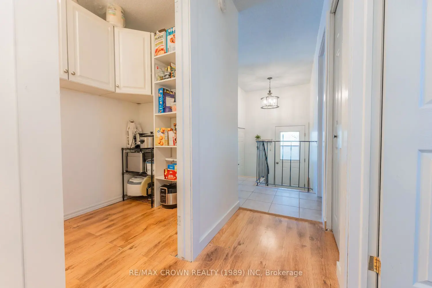 Additional image 11 of 17 Champlain Crescent