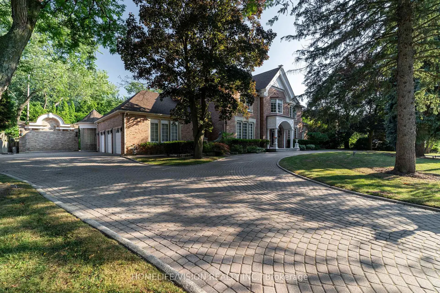 Additional image 2 of 15 Daffodil Avenue