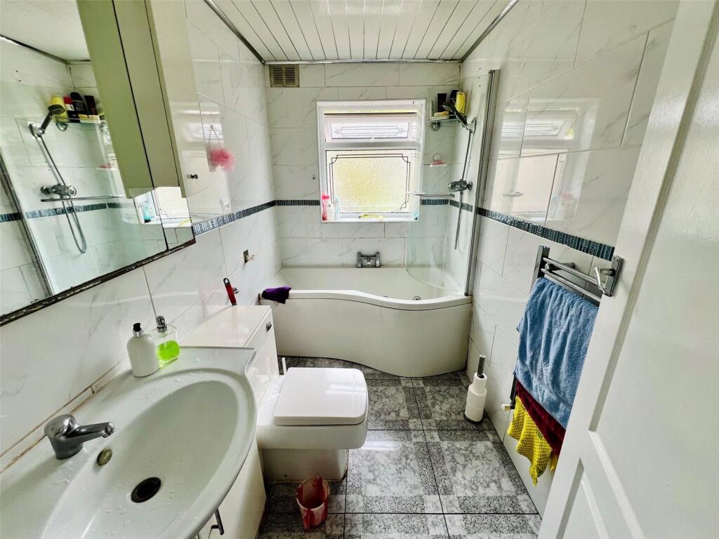 Additional image 6 of Fox Green Crescent, Birmingham, West Midlands, B27