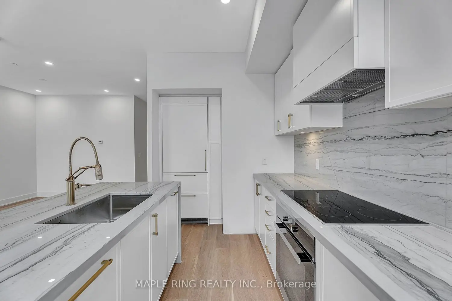 Additional image 2 of 2485 Taunton Road 118