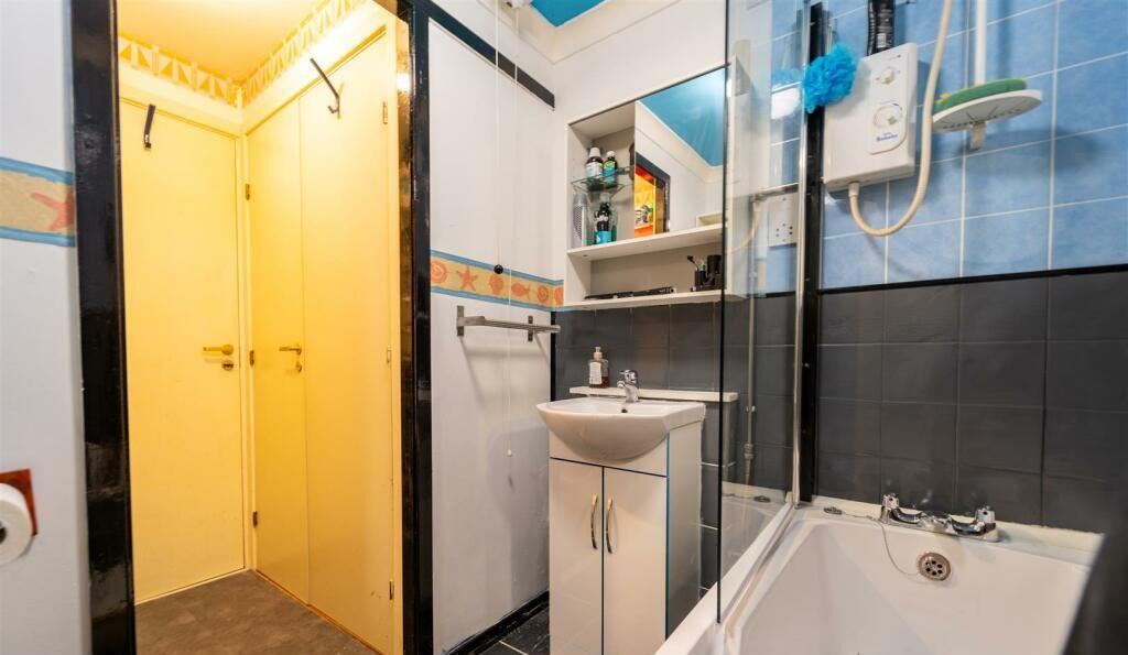 Additional image 11 of Lea Yield Close, Birmingham