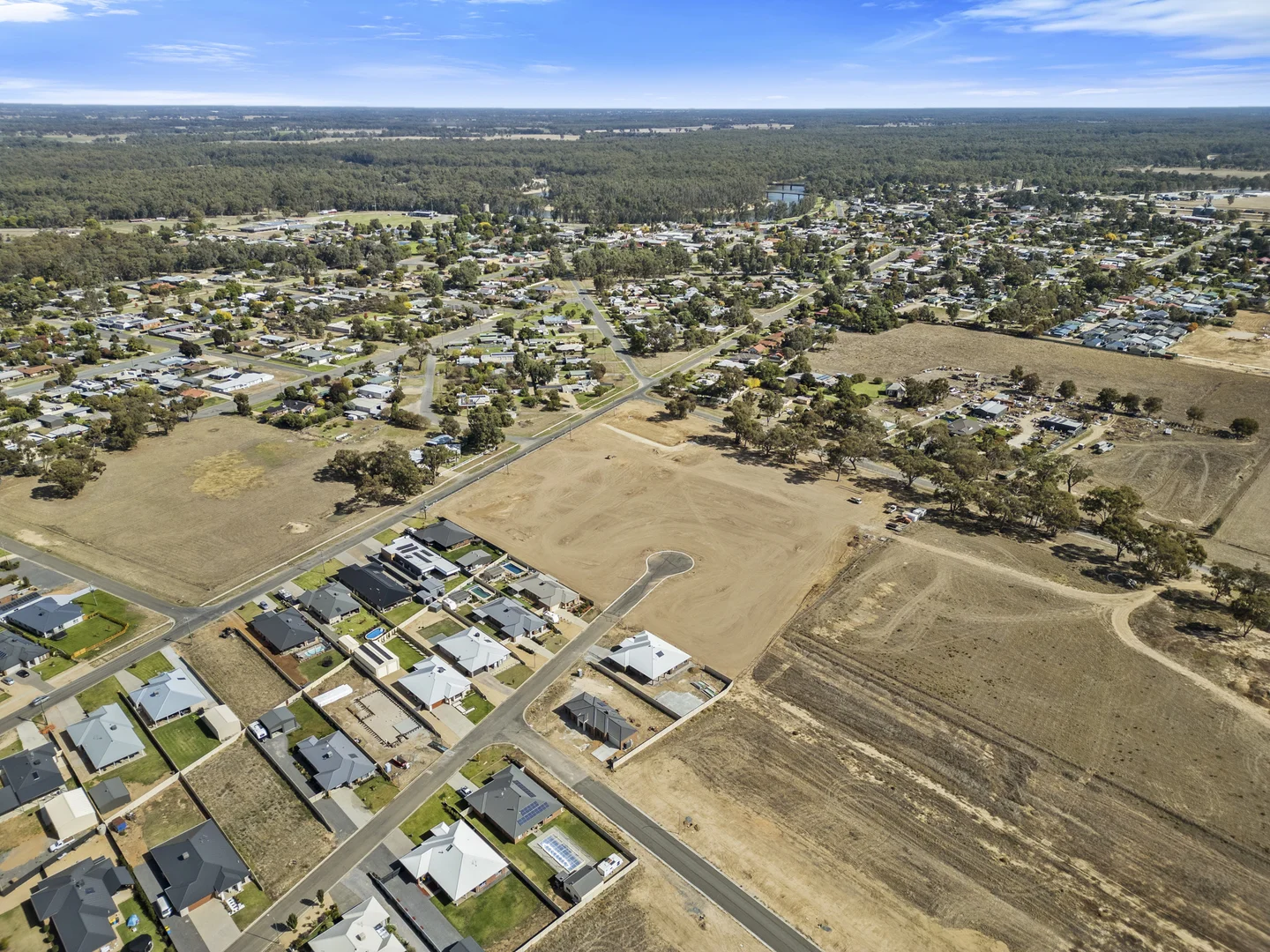 Additional image 4 of 4 - 8 Bruton Street, Tocumwal NSW 2714