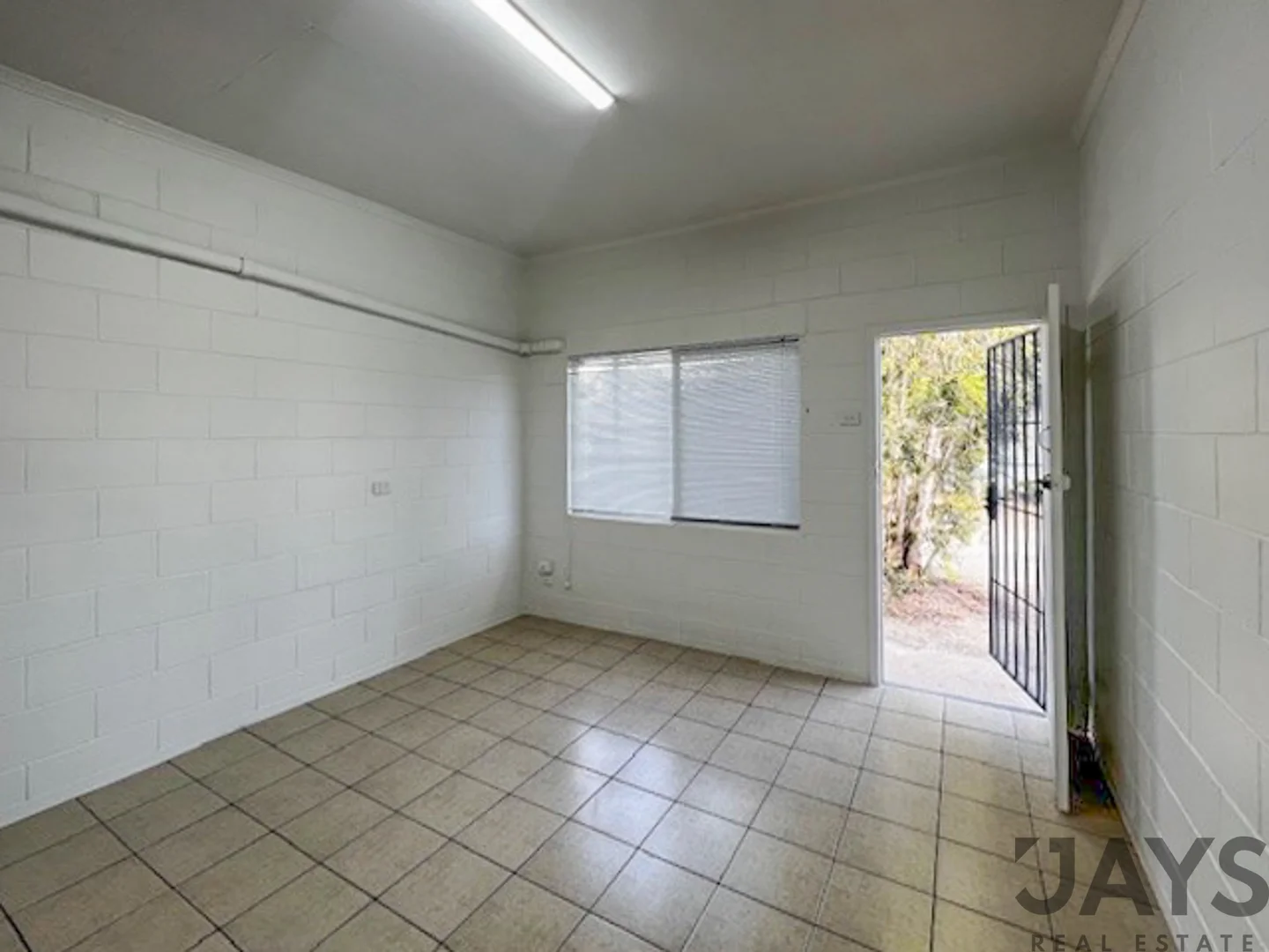 Additional image 3 of 1/14 Deighton Street, Mount Isa QLD 4825