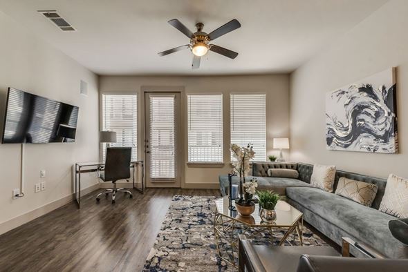 110 W. City Line Dr, Richardson, TX, 75082