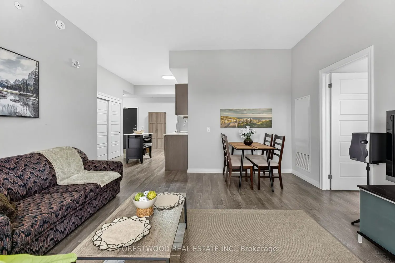 Additional image 9 of 35 Kingsbury Square 425