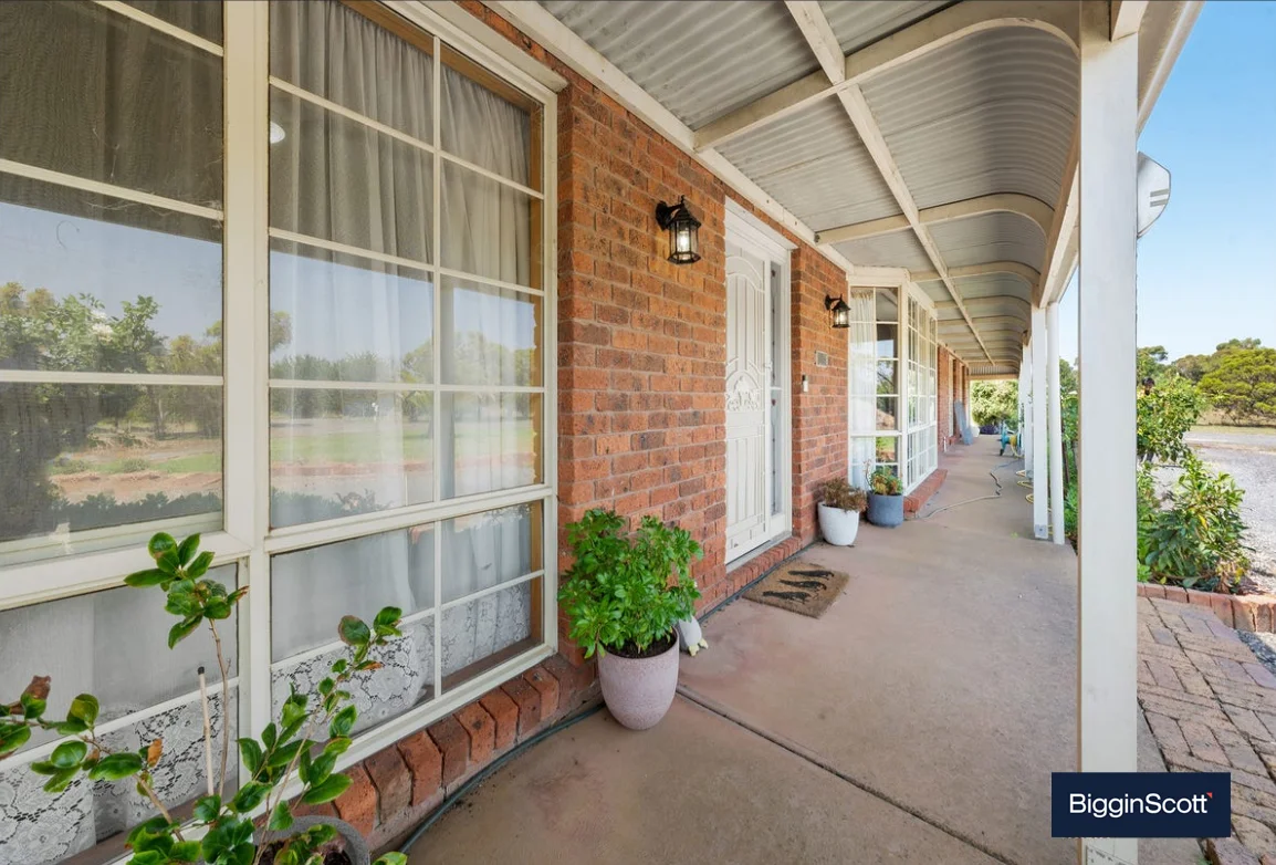 Additional image 8 of 120 Valleyside Drive, Lovely Banks VIC 3213