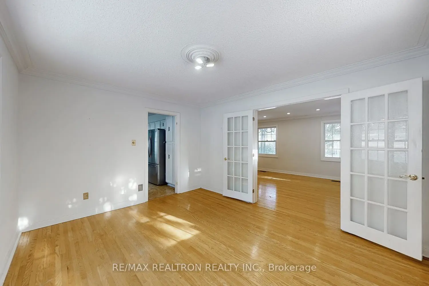 Additional image 3 of 8 Blue Grass Drive