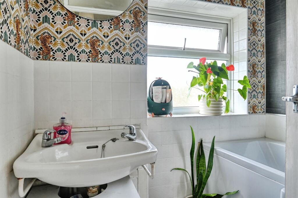 Additional image 18 of Pear Tree Road, Shard End, Birmingham