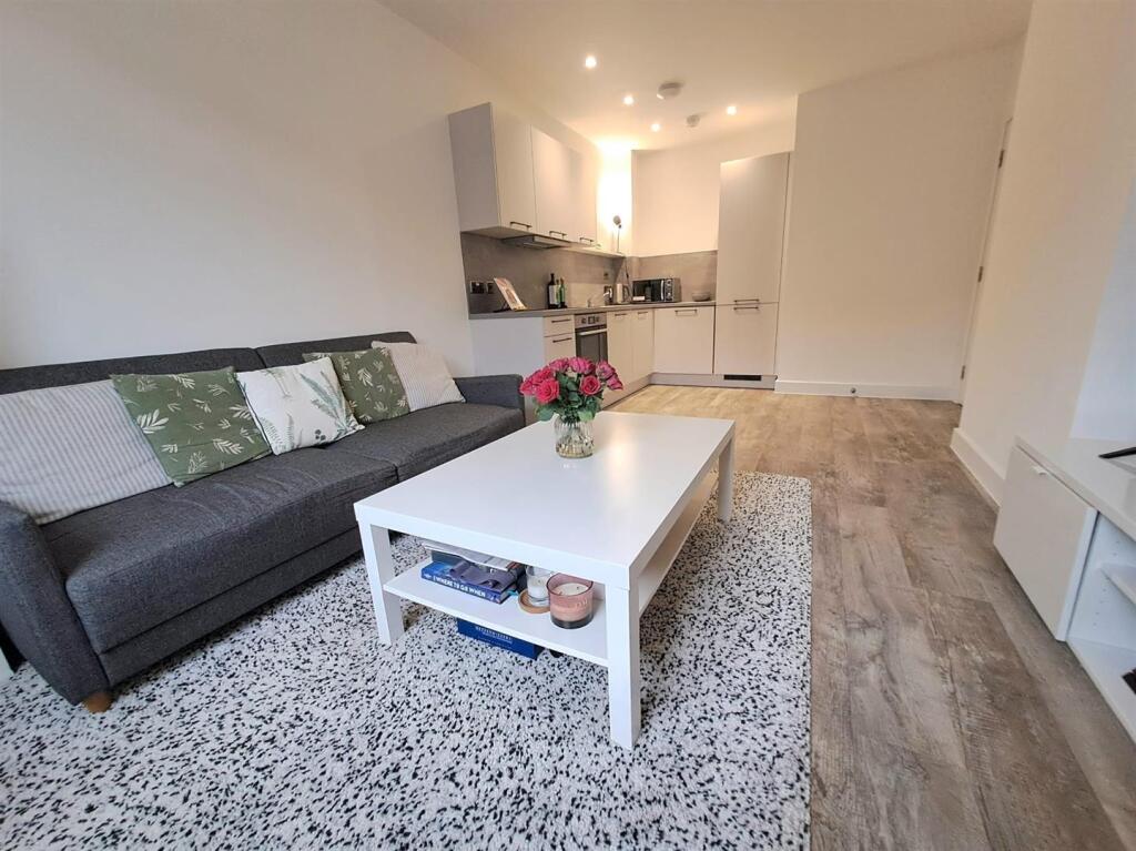 Additional image 2 of Wagon Lane, Sheldon, Birmingham