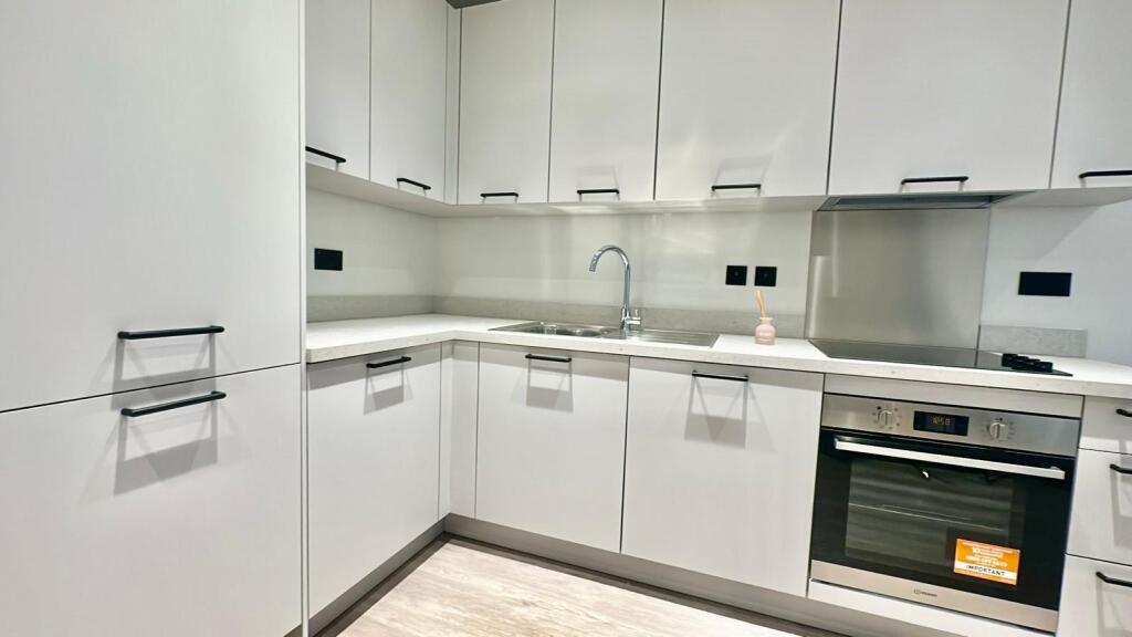 Additional image 7 of Brand New Home- Glasswater Locks, Birmingham, B4