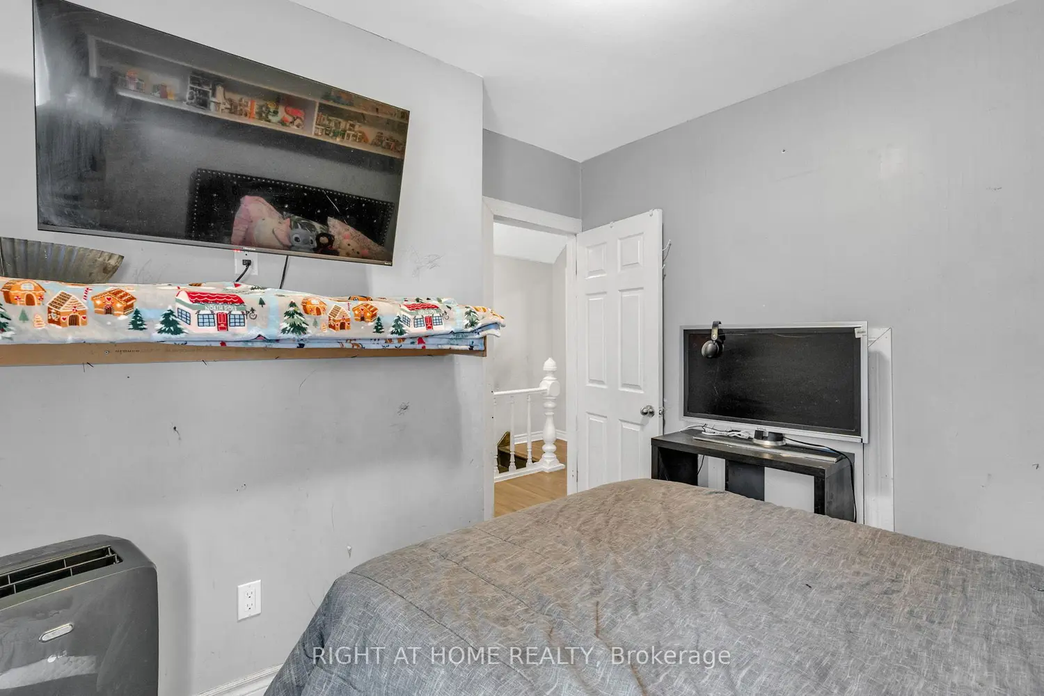 Additional image 14 of 207 Lottridge Street