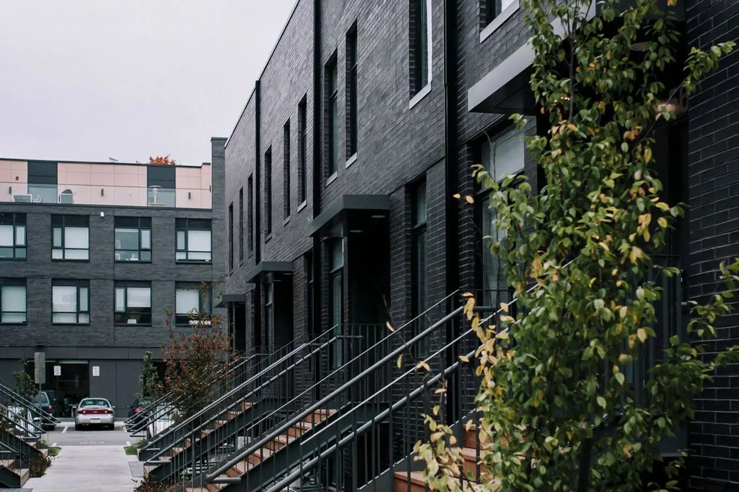 Additional image 12 of 1800 Simcoe Street 208