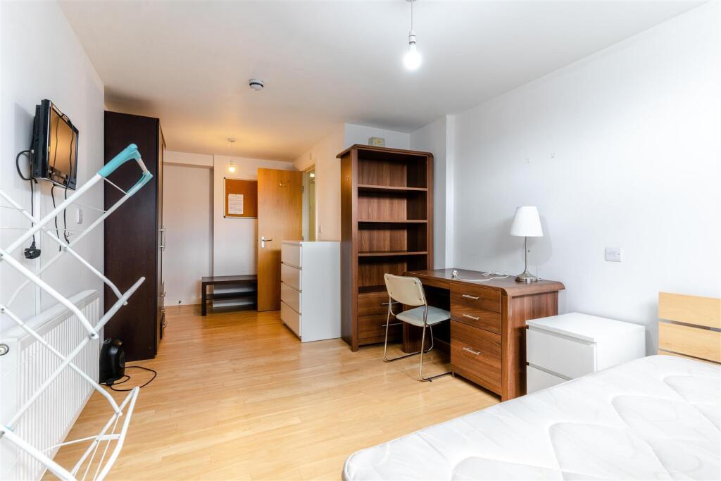 Additional image 8 of Bristol Road, Selly Oak, Birmingham, West Midlands, B29