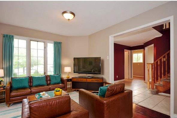 326 Saginaw Pkwy, Cambridge, ON, N1T1R6