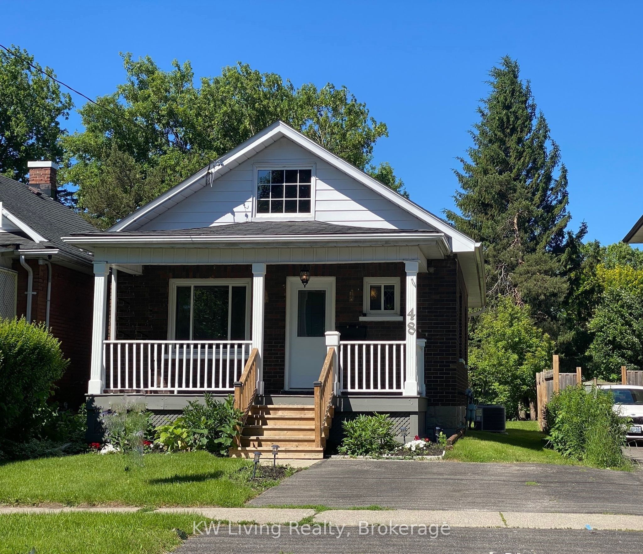 48 Burk Street, Oshawa, ON, L1J 4B9