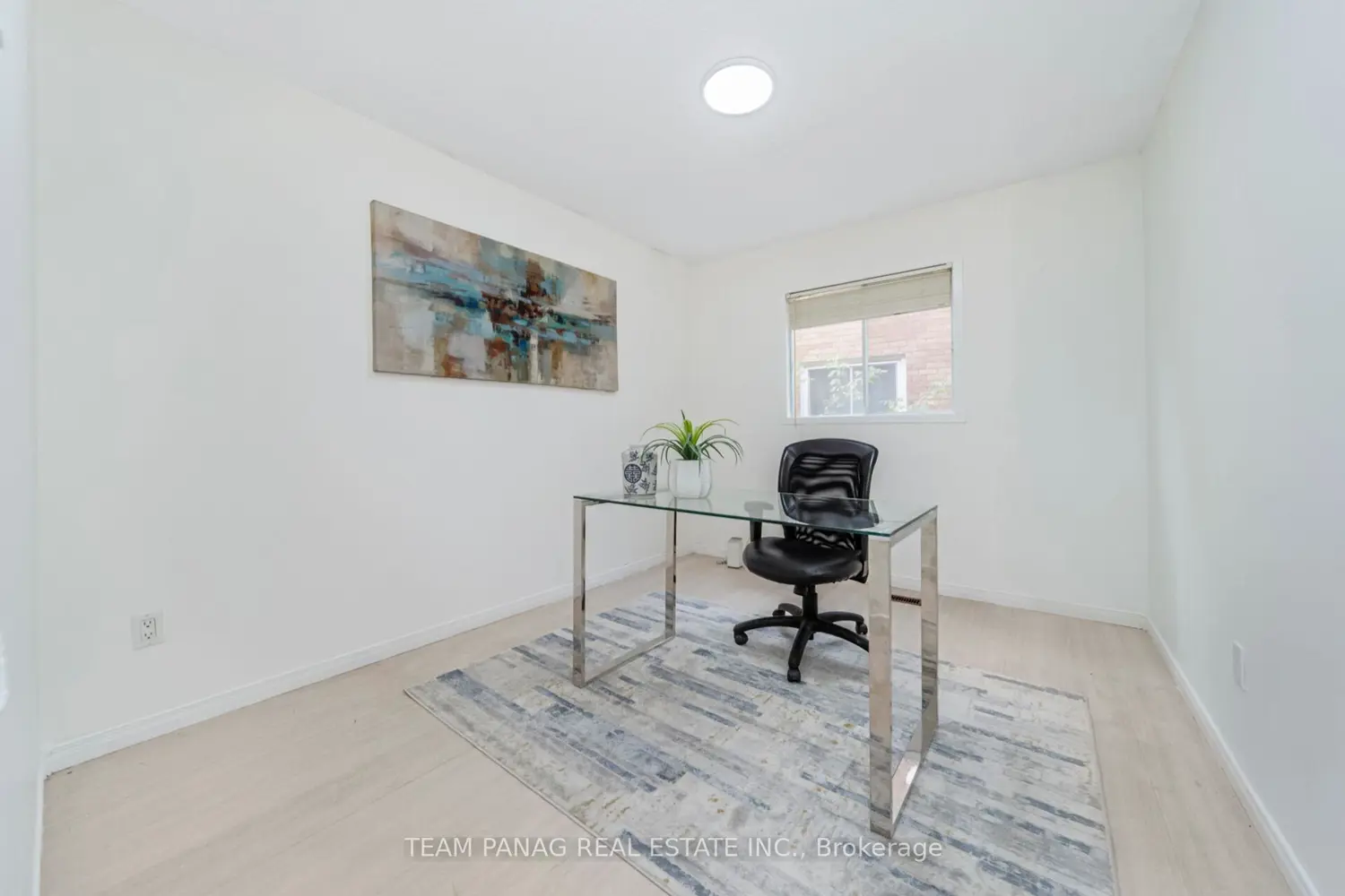 Additional image 5 of 6 Coronation Circle