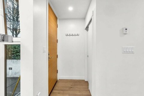 Additional image 8 of 102-649 3rd Street E, North Vancouver, BC, V7L 1G6
