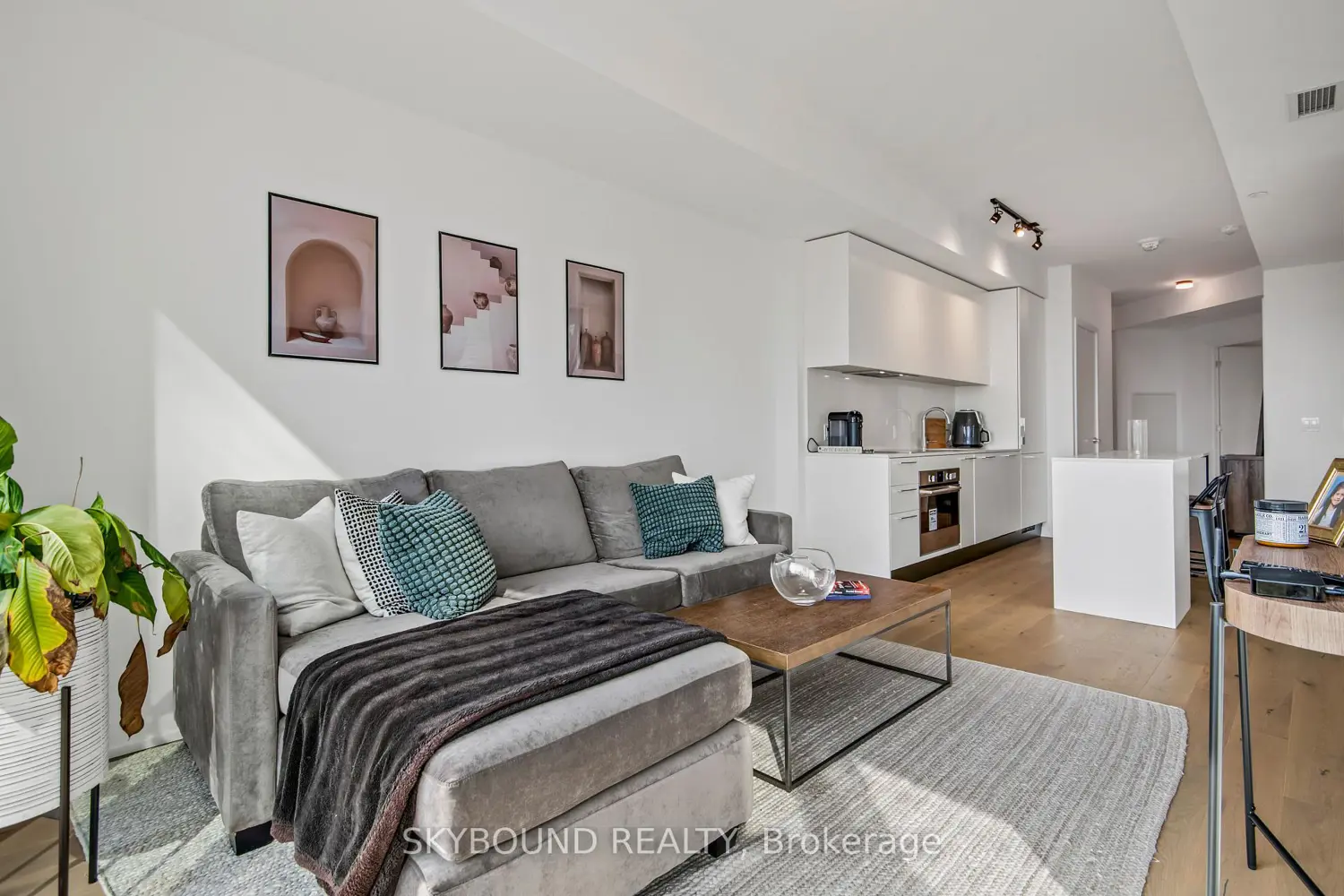 Additional image 9 of 200 Sudbury Street 401