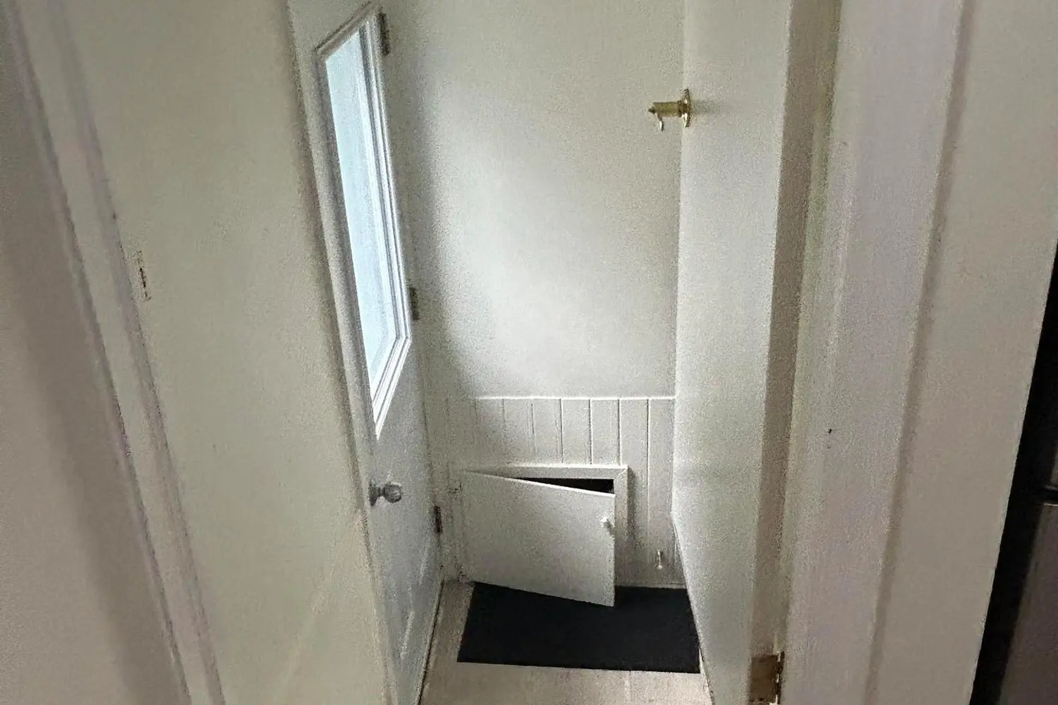 Additional image 11 of 2862 Dorchester Road