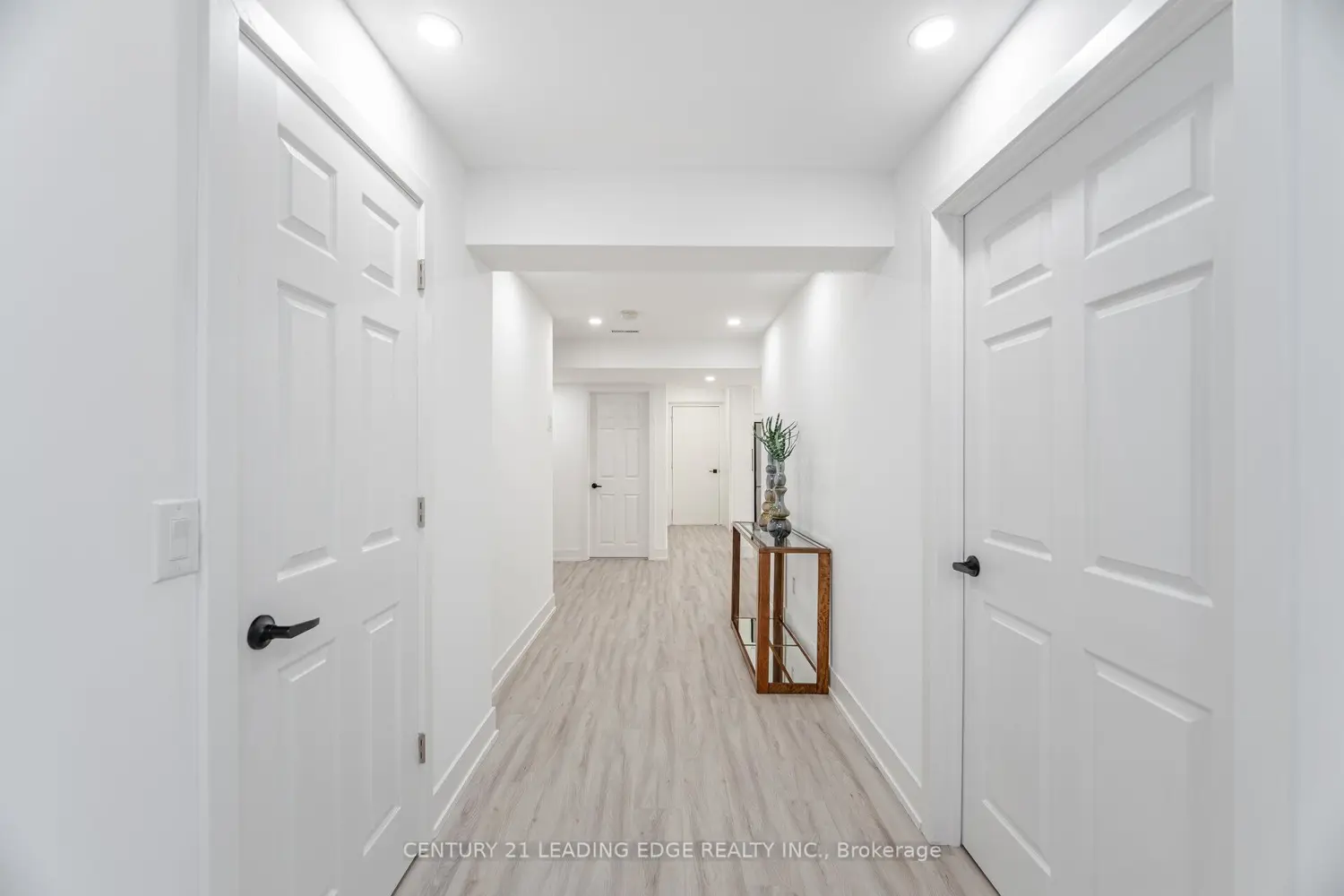 Additional image 13 of 34 Royal Links Circle