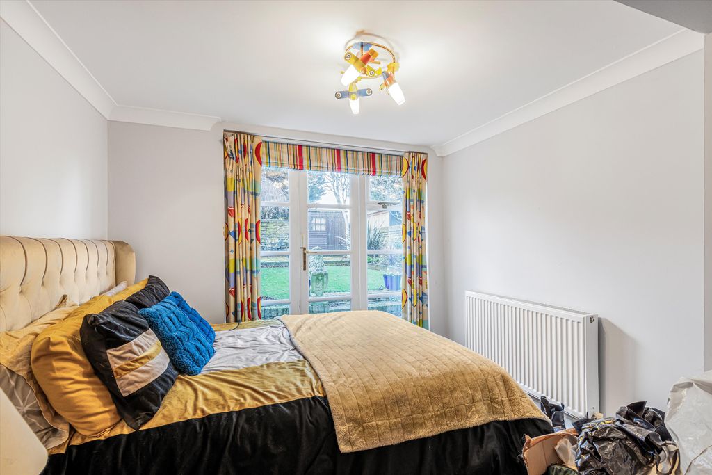 Additional image 7 of 3 bed flat to rentFriars Stile Road, Richmond TW10
