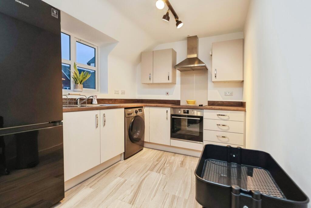 Additional image 3 of Heroes Drive, Birmingham, West Midlands, B29