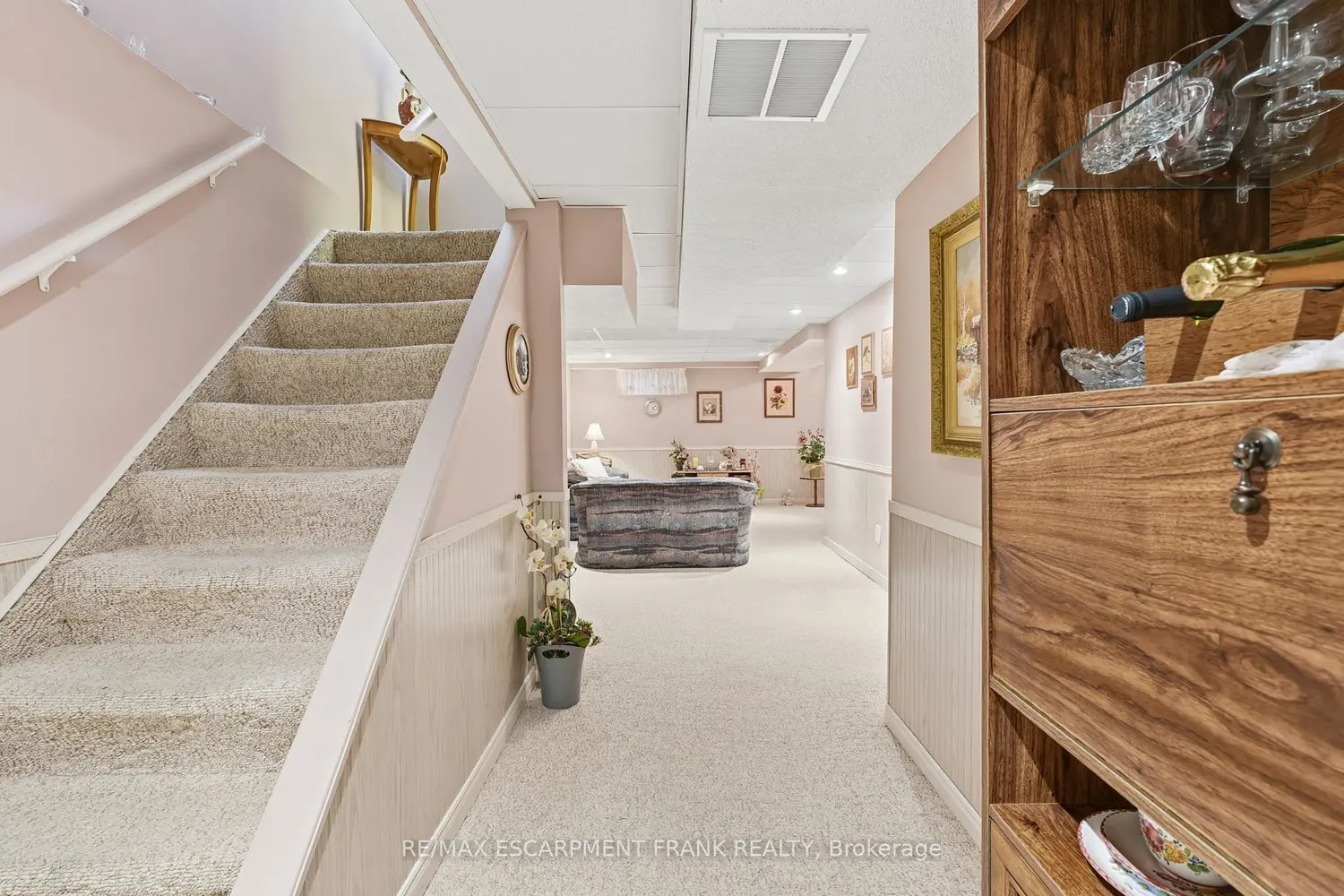 Additional image 14 of 1675 Upper Gage Avenue 1