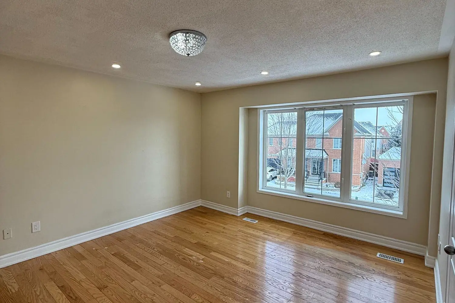 Additional image 15 of 71 Seward Crescent