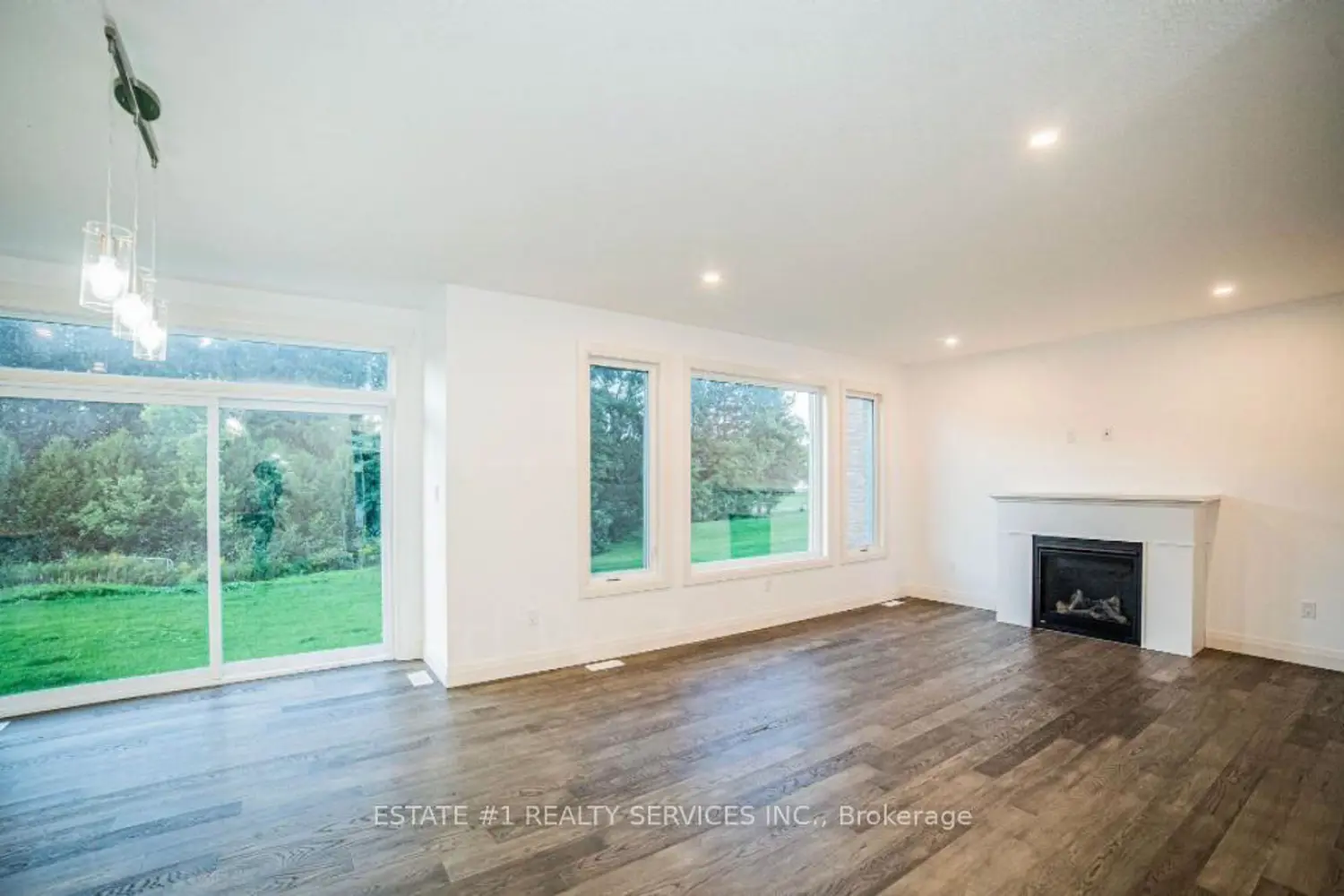 Additional image 4 of 20 Ferris Boulevard