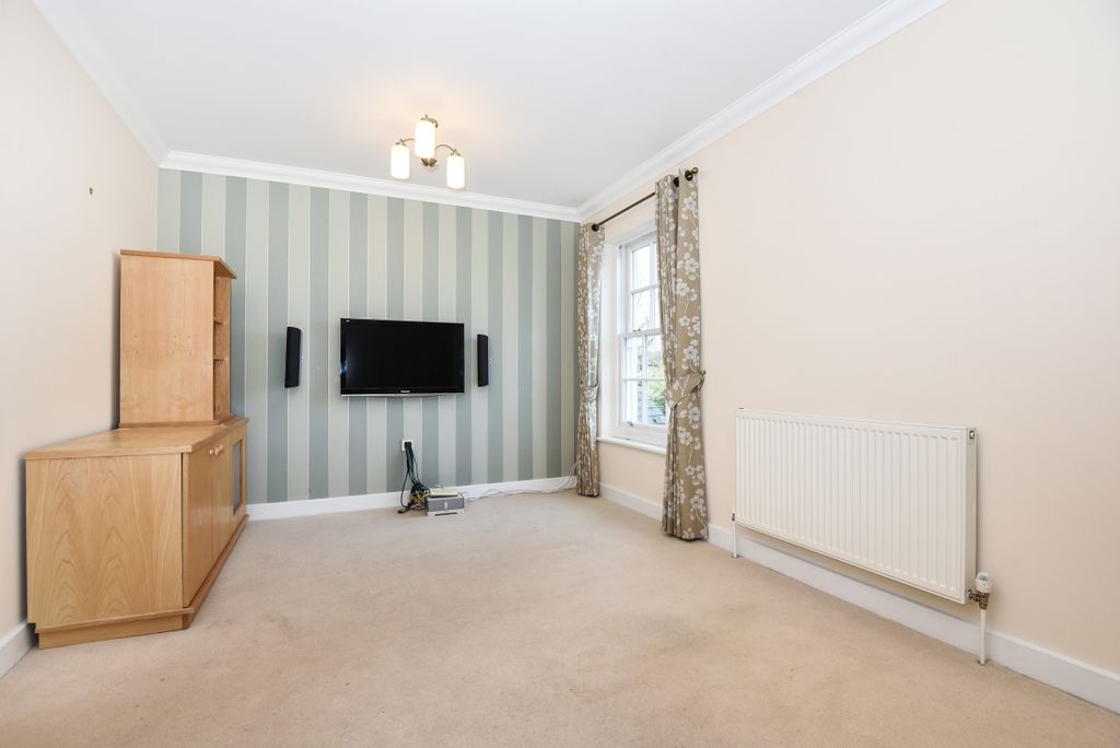 Additional image 9 of 3 bed town house to rentMontacute Mews, Tunbridge Wells TN2